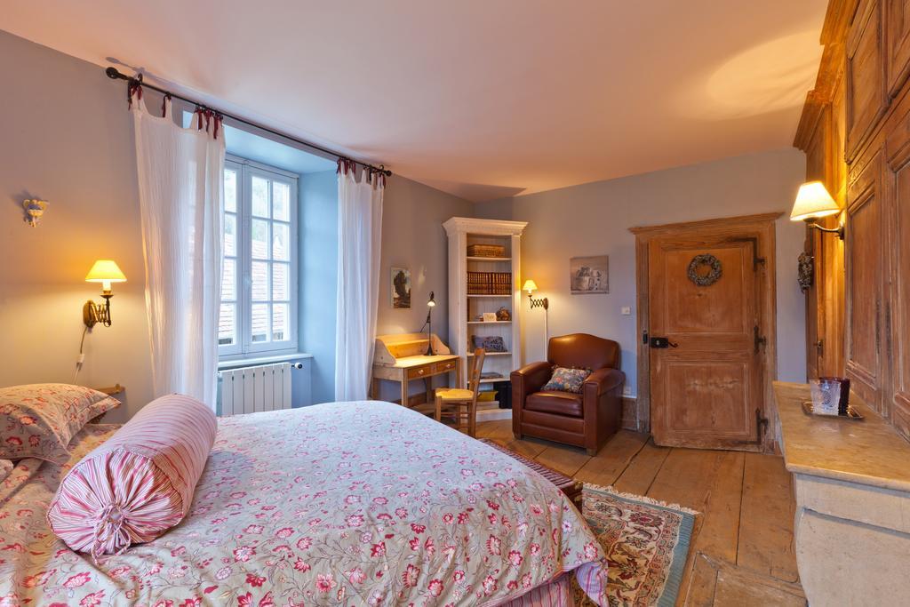 A L'Ombre Du Chateau Nans-sous-Sainte-Anne Pokoj fotografie